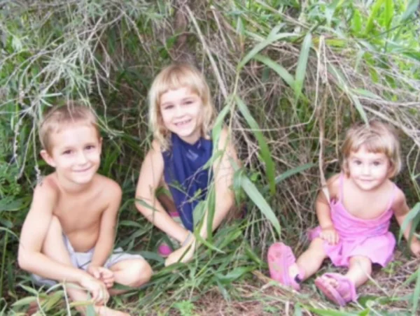 3 Enfants Heureux